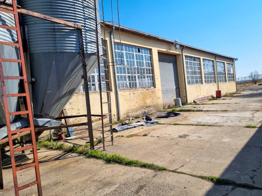 0 Bedroom Property for Sale in Bohlokong Free State